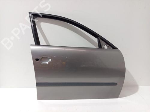 Used Right front door Right front door 32350842 32350842