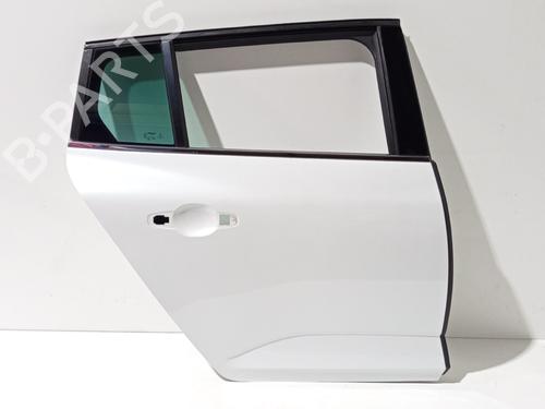 right-rear-door-renault-megane-iv-grandtour-k9amn_-2016-32429584 main image