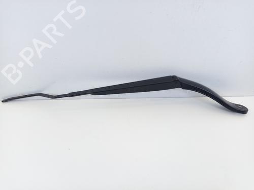 front-windshield-wiper-arm-renault-megane-iv-grandtour-k9amn_-2016-32745660 main image