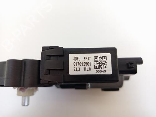 Left front window motor KIA CEE'D Sportswagon (JD) 1.6 CRDi 136 | BP33162608E21 - Image 5