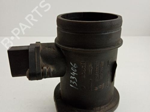 Used Mass air flow sensor Mass air flow sensor AUDI A4 B5 (8D2) 1.9 TDI (110 hp) 21035582 21035582