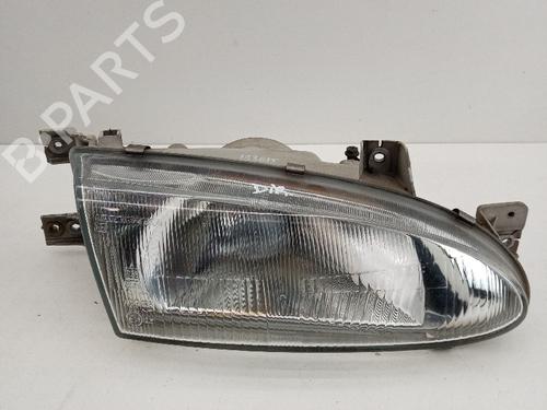 Used Right headlight Right headlight HYUNDAI ACCENT I (X-3) 1.3 i 12V (84 hp) 21035888 21035888