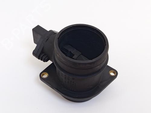 Used Mass air flow sensor Mass air flow sensor VW GOLF IV (1J1) 1.9 TDI (110 hp) 27634489 27634489