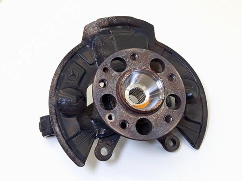Used Right front steering knuckle Right front steering knuckle MERCEDES-BENZ A-CLASS (W168) A 170 CDI (168.008) (90 hp) 30202844 30202844