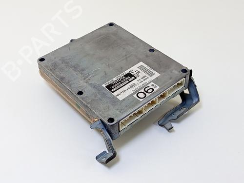 Used Engine control unit (ECU) Engine control unit (ECU) TOYOTA YARIS (_P1_) 1.0 (SCP10_, SCP10R) (65 hp) 31138567 31138567