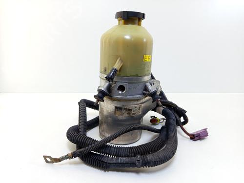 Used Steering pump Steering pump OPEL ZAFIRA A MPV (T98) 2.0 DTI 16V (F75) (101 hp) 27184471 27184471