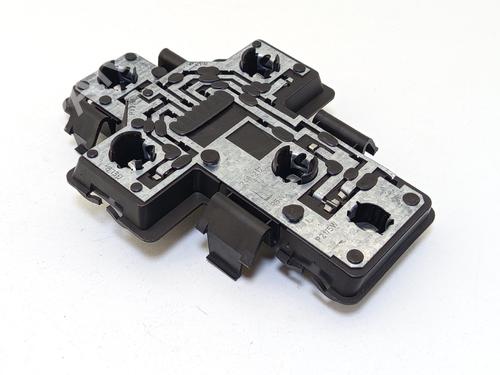 Used Lamp holder Lamp holder SKODA FELICIA II (6U1) 1.3 (54 hp) 30082226 30082226