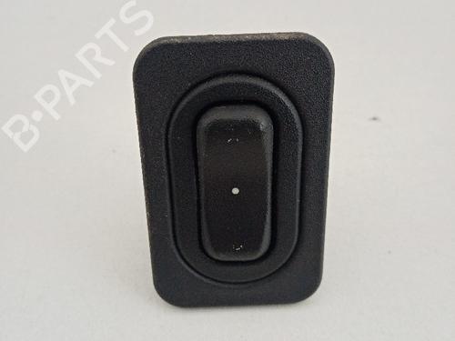 Used Right front window switch Right front window switch OPEL CORSA C (X01) 1.2 (F08, F68) (75 hp) 21034972 21034972