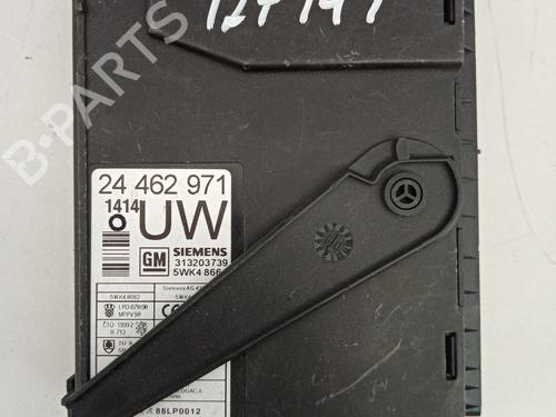 Used Electronic module Electronic module OPEL CORSA C (X01) 1.2 (F08, F68) (75 hp) 21032519 21032519