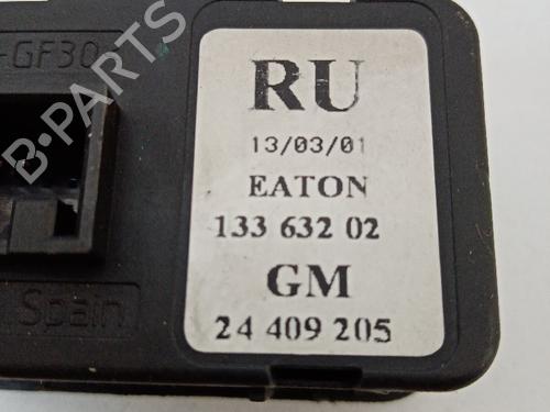 Left front window switch OPEL CORSA C (X01) 1.2 (F08, F68) | BP21036449I27 - Image 3