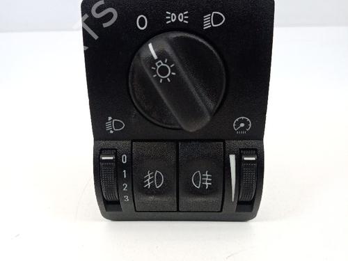 Used Headlight switch Headlight switch OPEL ASTRA G Hatchback (T98) 1.2 16V (F08, F48) (75 hp) 21040542 21040542