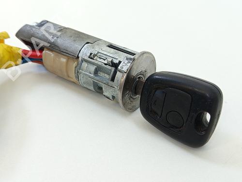 Used Ignition barrel Ignition barrel PEUGEOT 206 Hatchback (2A/C) 1.1 i (60 hp) 24953364 24953364