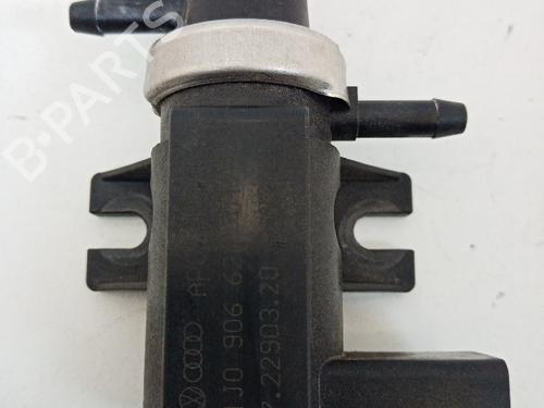 Used Electronic module Electronic module AUDI A3 (8L1) 1.9 TDI (130 hp) 22354813 22354813