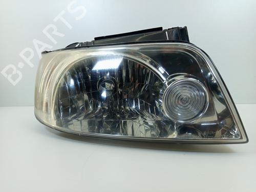 Used Right headlight Right headlight HYUNDAI MATRIX (FC) 1.5 CRDi (82 hp) 23210962 23210962