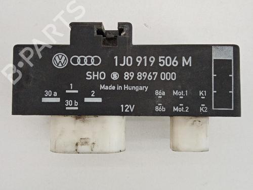 Used Electronic module Electronic module VW POLO IV (9N_, 9A_) 1.2 12V (64 hp) 21034650 21034650