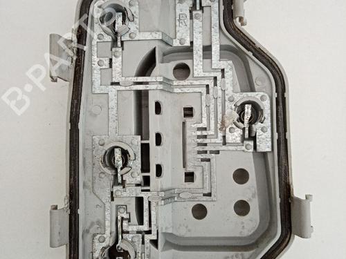 Used Lamp holder Lamp holder VW POLO IV (9N_, 9A_) 1.2 12V (64 hp) 21034660 21034660