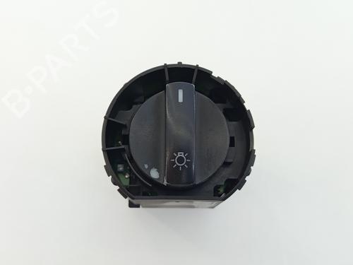 Used Headlight switch Headlight switch 25833733 25833733