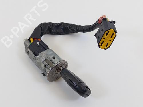 ignition-barrel-renault-clio-ii-hatchback-van-sb012_-1998-27466951 main image