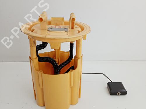 Used Fuel pump Fuel pump PEUGEOT 307 (3A/C) 1.4 HDi (68 hp) 21030836 21030836