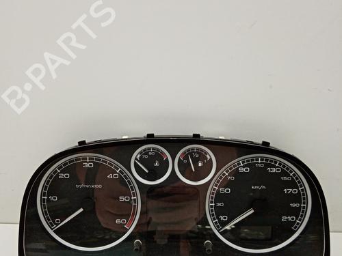 Used Instrument cluster Instrument cluster 21030407 21030407