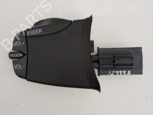 Used Steering wheel controls Steering wheel controls FORD FIESTA V (JH_, JD_) 1.25 16V (75 hp) 21033870 21033870