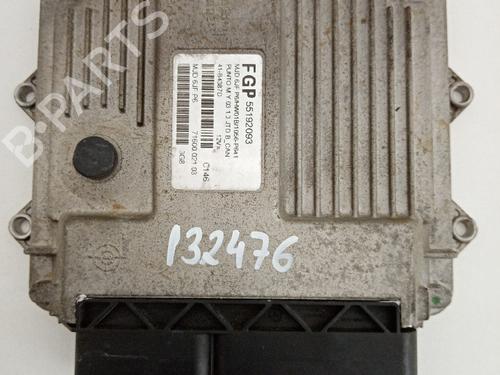 Used Engine control unit (ECU) Engine control unit (ECU) FIAT PUNTO (188_) 1.3 JTD 16V (70 hp) 21034911 21034911
