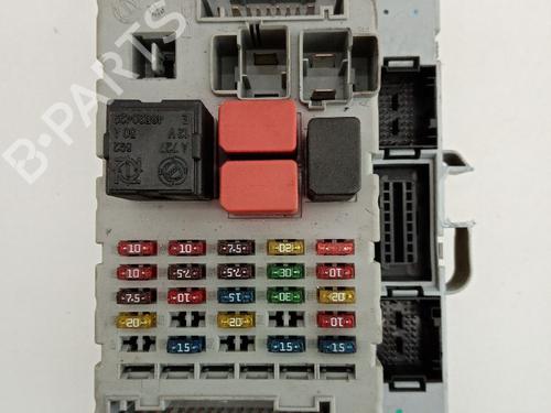 Used Fuse box Fuse box FIAT PUNTO (188_) 1.3 JTD 16V (70 hp) 21034914 21034914