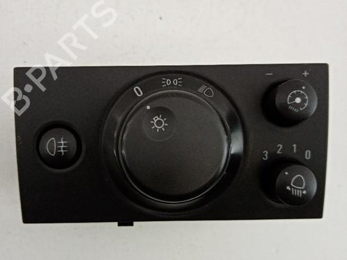 Used Headlight switch Headlight switch OPEL MERIVA A MPV (X03) 1.4 16V Twinport (E75) (90 hp) 21036873 21036873