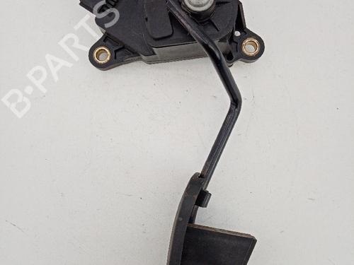 Used Pedal Pedal NISSAN MICRA III (K12) 1.2 16V (80 hp) 21039990 21039990