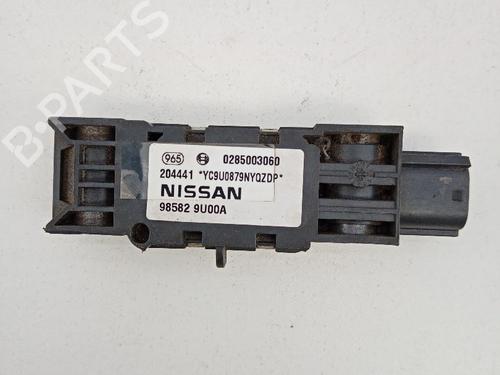 Used Electronic module Electronic module NISSAN MICRA III (K12) 1.2 16V (80 hp) 21039992 21039992