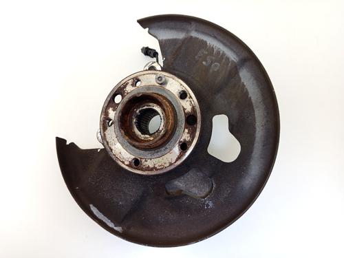 Used Left front steering knuckle Left front steering knuckle SAAB 9-3 (YS3F, E79, D79, D75) 2.2 TiD (125 hp) 30441881 30441881
