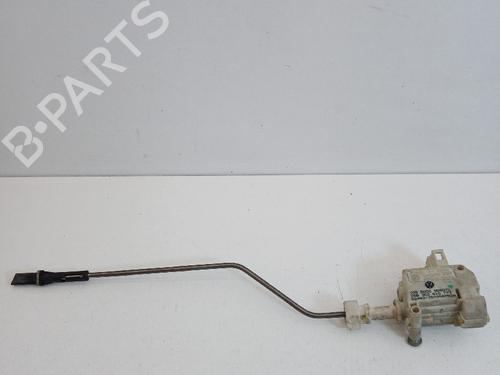 Used Fuel door actuator Fuel door actuator VW PASSAT B6 (3C2) 2.0 TDI (140 hp) 21036304 21036304