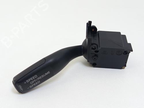 Used Steering wheel controls Steering wheel controls PORSCHE CAYENNE (9PA) Turbo 4.5 (450 hp) 26145161 26145161