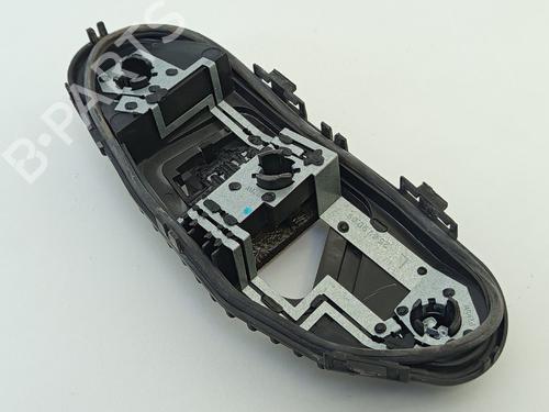 Used Lamp holder Lamp holder TOYOTA AYGO (_B1_) 1.0 (KGB10_, KGB10R) (68 hp) 25470810 25470810