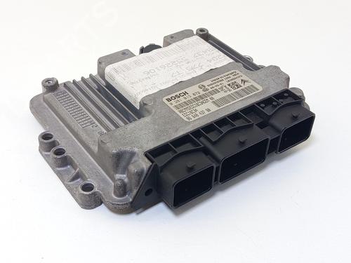 Used Engine control unit (ECU) Engine control unit (ECU) PEUGEOT 308 SW I (4E_, 4H_) 1.6 HDi (109 hp) 31813844 31813844