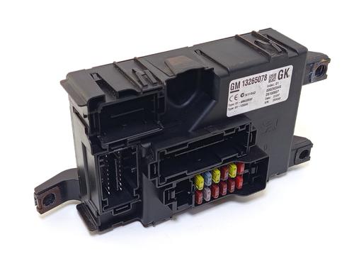 fuse-box-opel-corsa-d-s07-2006-2007-2008-2009-2010-2011-2012-2013-2014-2015-31806587 main image