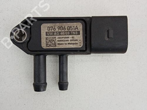 Used Electronic module Electronic module SEAT IBIZA IV (6J5, 6P1) 1.4 TDI (80 hp) 21038733 21038733