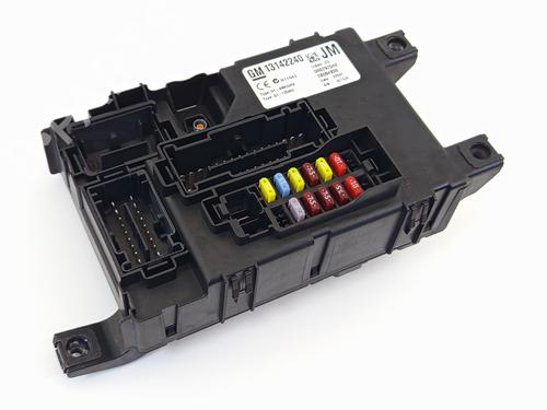 Used Fuse box Fuse box OPEL CORSA D Hatchback Van (S07) 1.3 CDTI (L08) (75 hp) 27501713 27501713