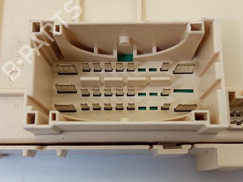 Fuse box KIA CEE'D Sportswagon (JD) 1.6 CRDi 136 | BP33291066E1 - Image 14