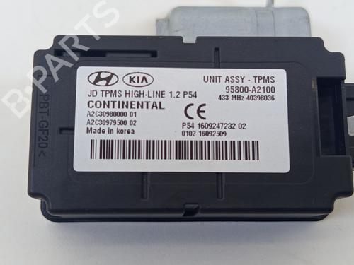 Electronic module KIA CEE'D Sportswagon (JD) 1.6 CRDi 136 | BP33293180M83 - Image 4