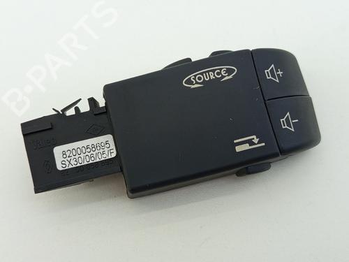 Used Steering wheel controls Steering wheel controls RENAULT CLIO II (BB_, CB_) 1.2 16V (BB05, BB0W, BB11, BB27, BB2T, BB2U, BB2V, CB05,... (75 hp) 23498623 23498623