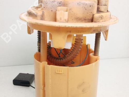 Used Fuel pump Fuel pump 21039402 21039402