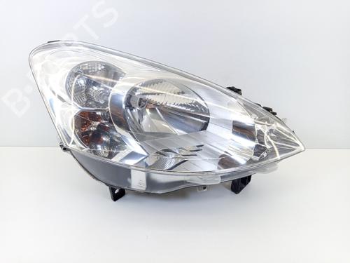 Used Right headlight Right headlight PEUGEOT PARTNER Tepee 1.6 HDi (90 hp) 32023696 32023696