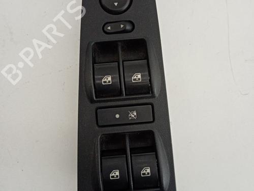 Used Left front window switch Left front window switch FIAT GRANDE PUNTO (199_) 1.2 (69 hp) 21028815 21028815