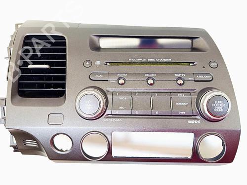 Used Radio Radio HONDA CIVIC VIII Saloon (FD, FA) 1.3 IMA (FA3, FD3) (95 hp) 27218597 27218597