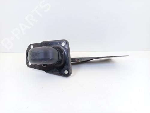 right-rear-suspension-arm-audi-a3-sportback-8pa-2004-2005-2006-2007-2008-2009-2010-2011-2012-2013-2014-2015-32701556 main image