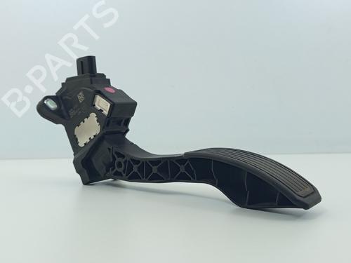 Used Pedal Pedal TOYOTA VERSO (_R2_) 2.0 D-4D (AUR20_, AUR20R) (126 hp) 23106877 23106877