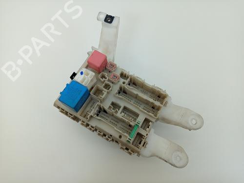 Used Fuse box Fuse box 23106878 23106878