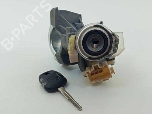 ignition-barrel-toyota-verso-_r2_-2009-2010-2011-2012-2013-2014-2015-2016-2017-2018-23106869 main image