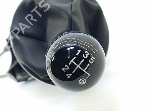 Used Gear lever Gear lever FIAT 500 C (312_) 1.2 (312CXA1A, 312AXA1A) (69 hp) 24434420 24434420